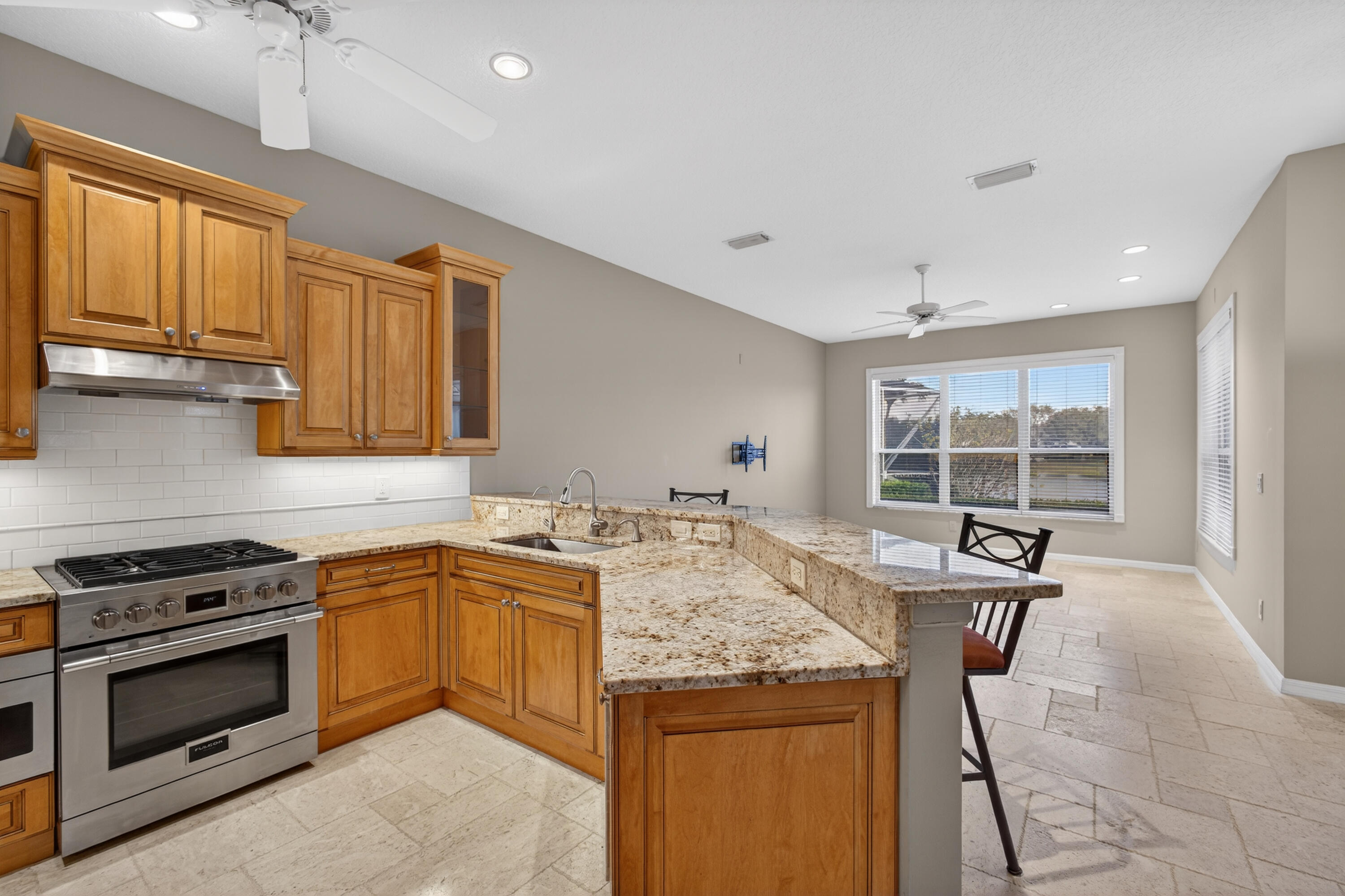 MONARCH - Residential