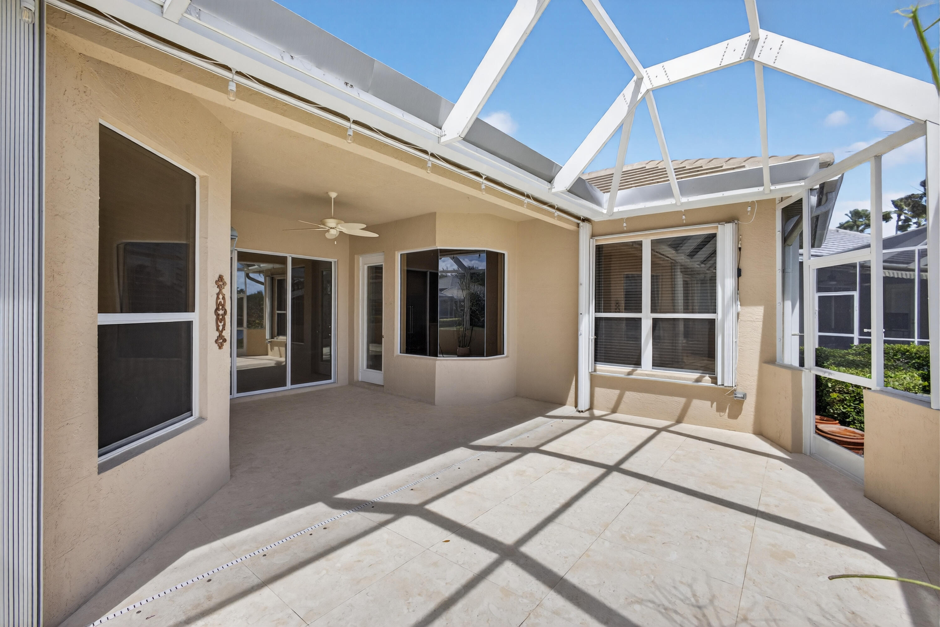 MONARCH - Residential