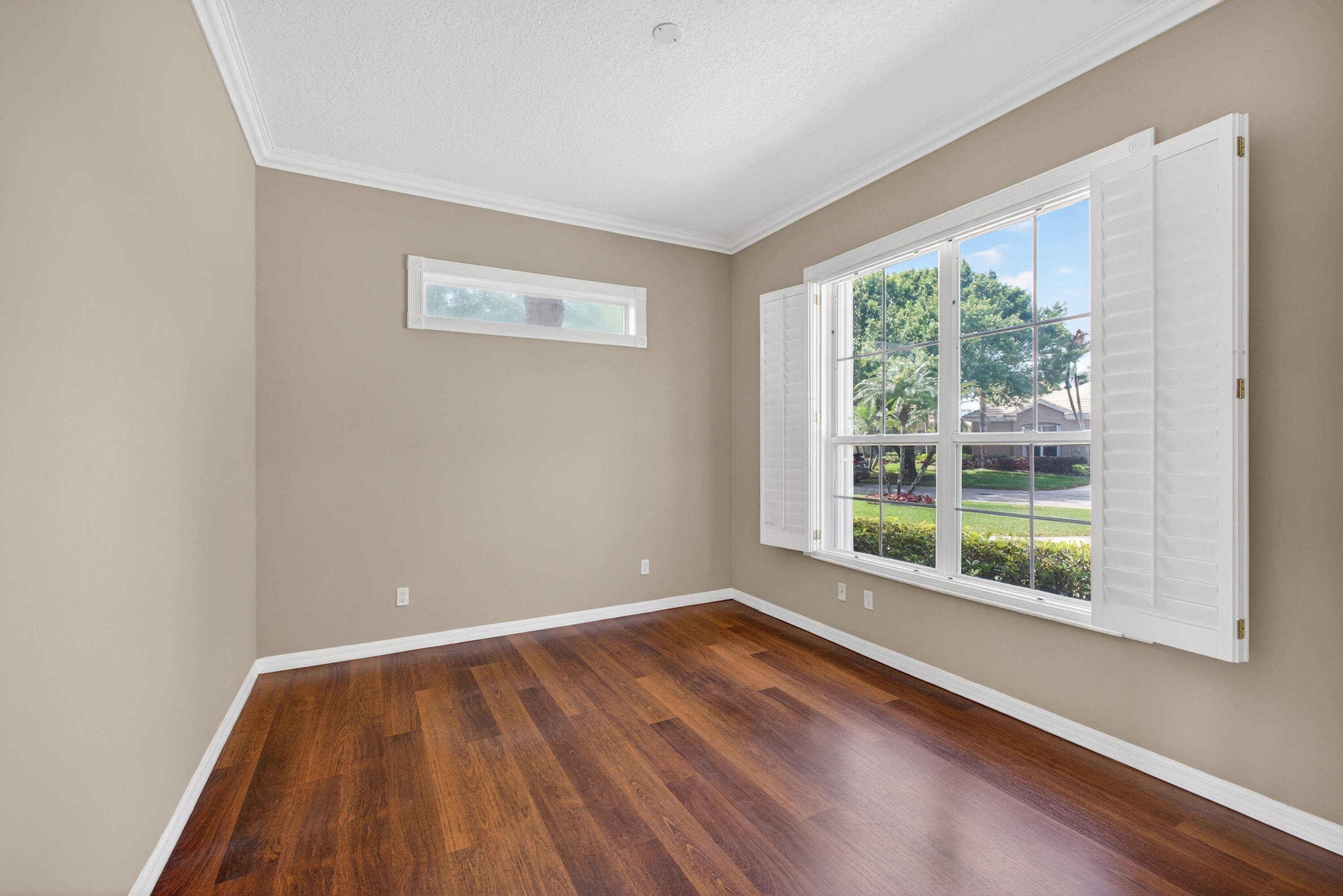 MONARCH - Residential