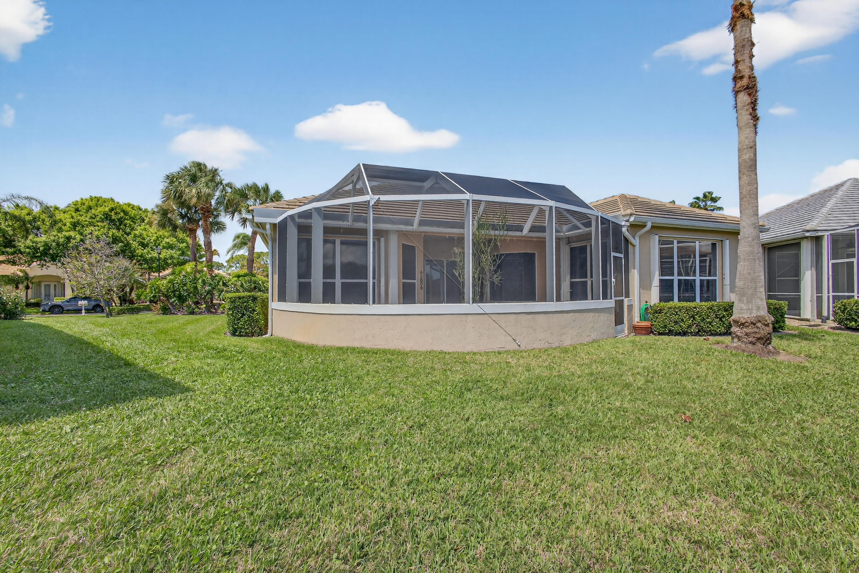 MONARCH - Residential