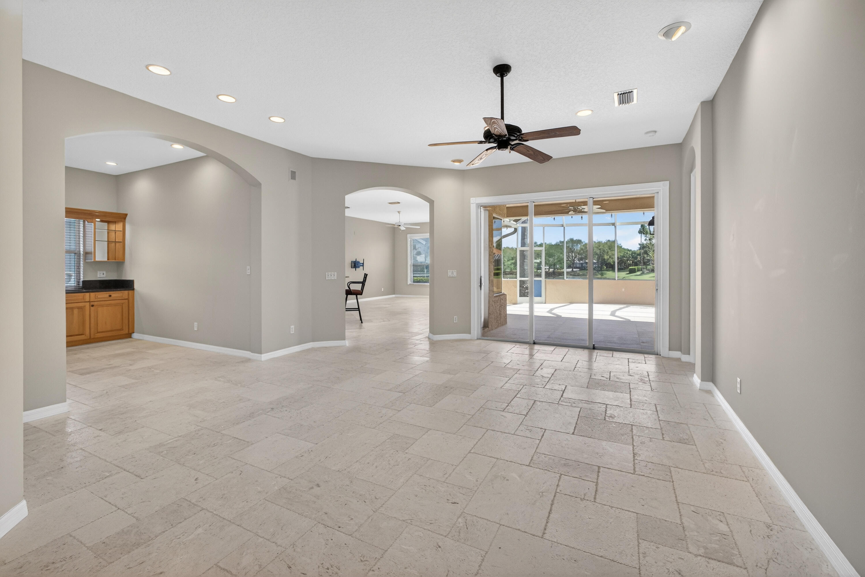 MONARCH - Residential