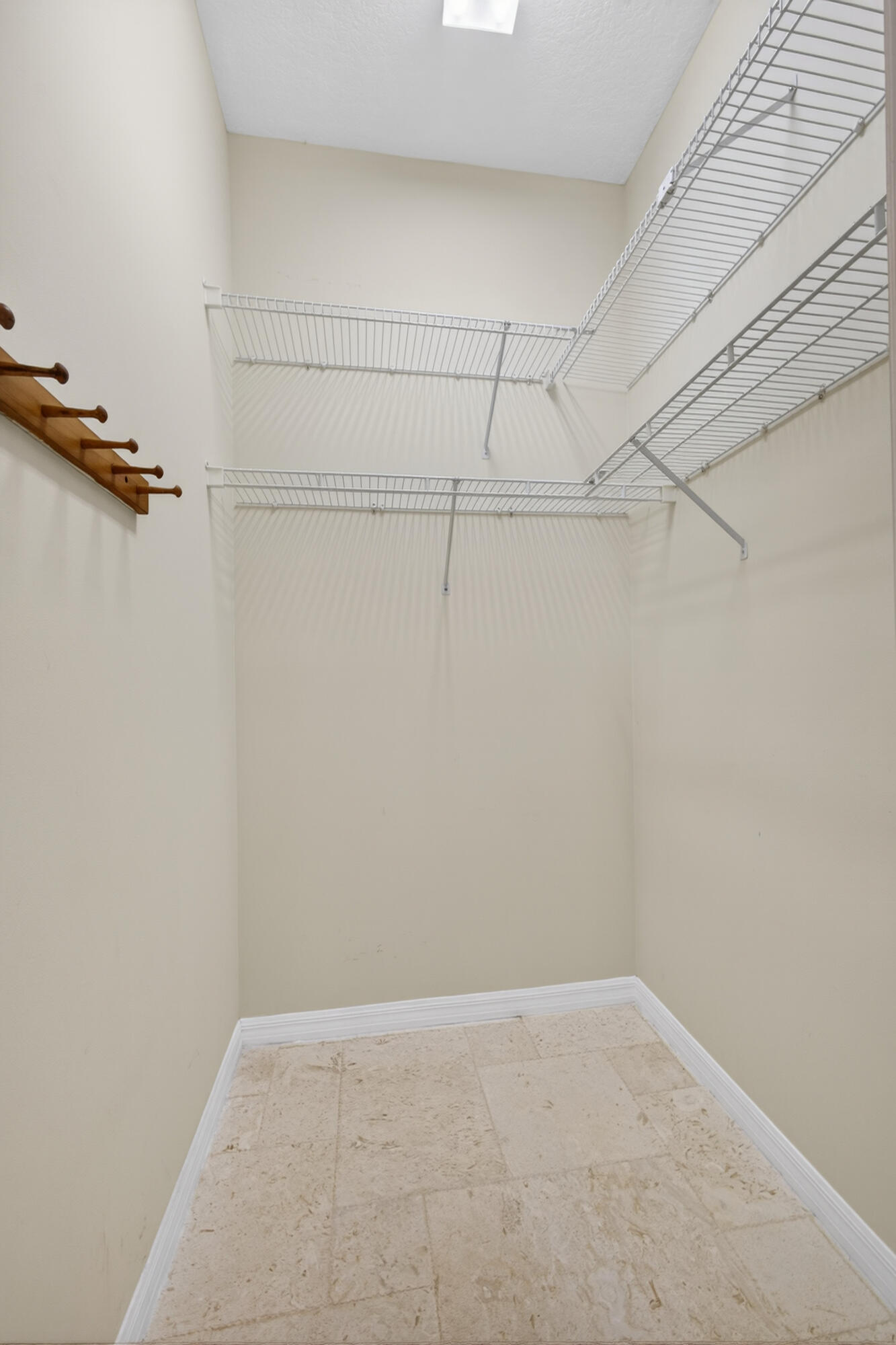 MONARCH - Residential