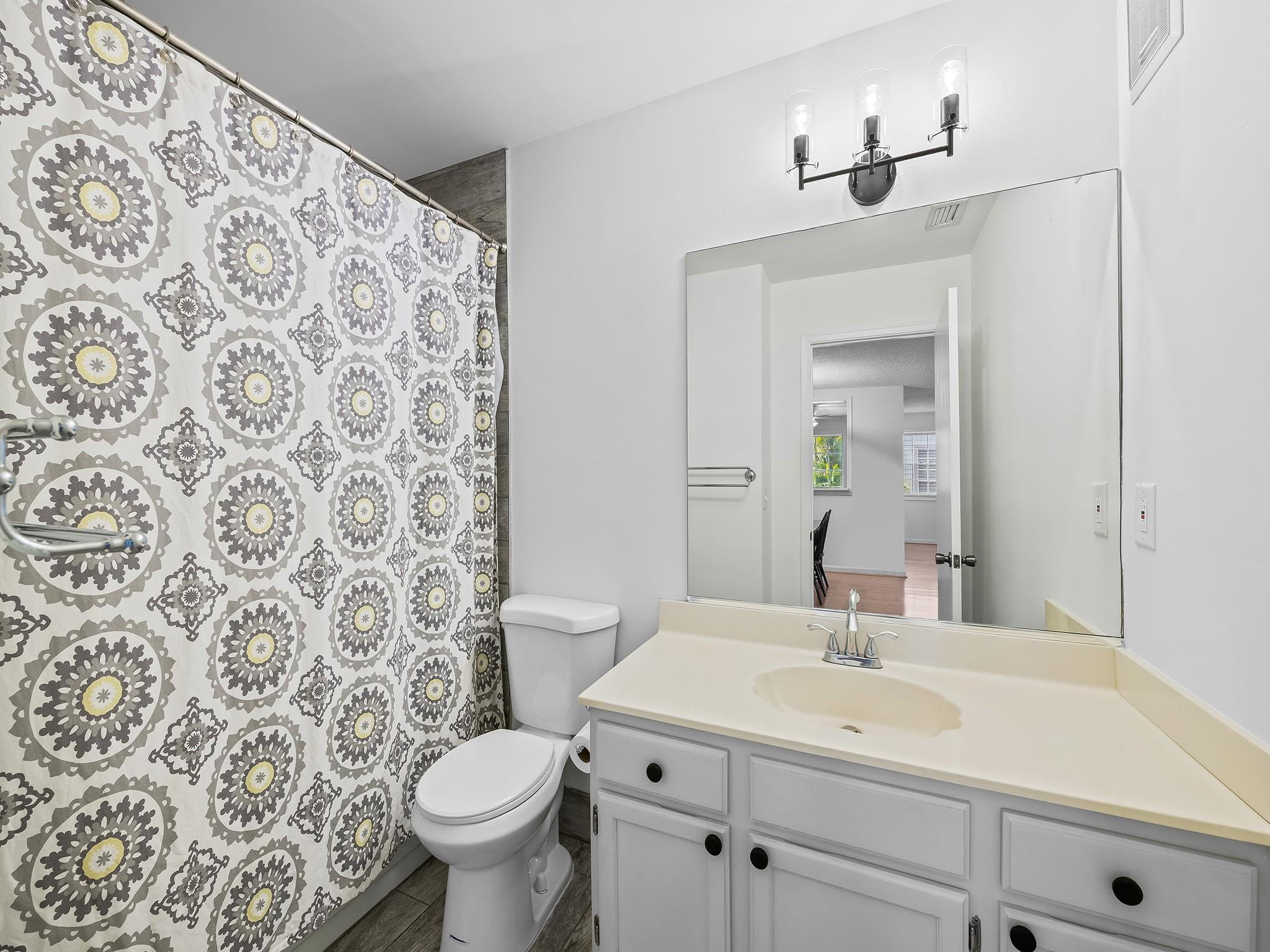 Heatherwood Condo - Residential