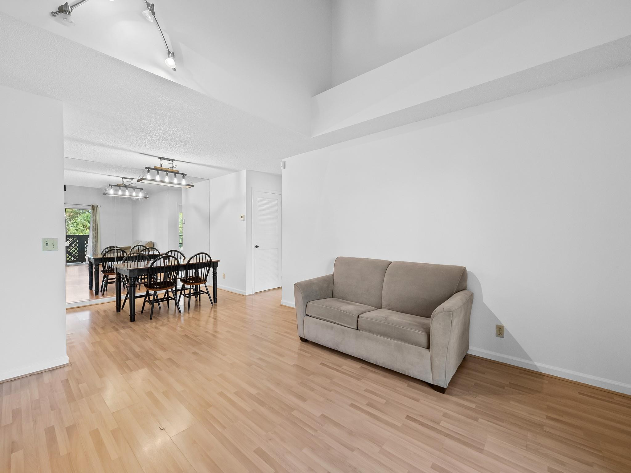 Heatherwood Condo - Residential