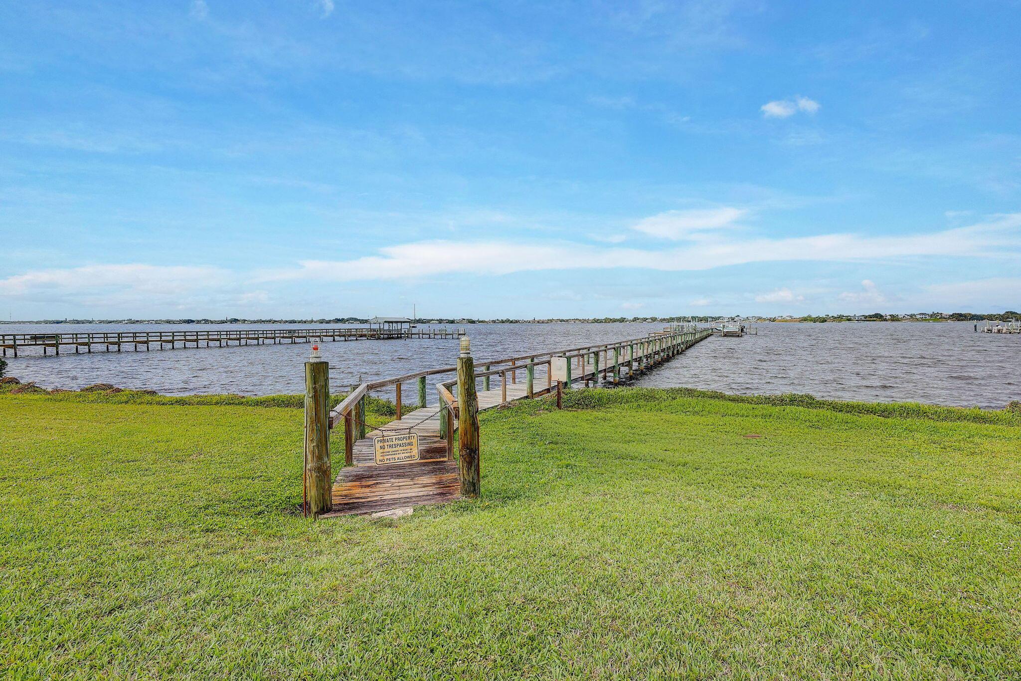 FISHERMANS PARADISE - Residential