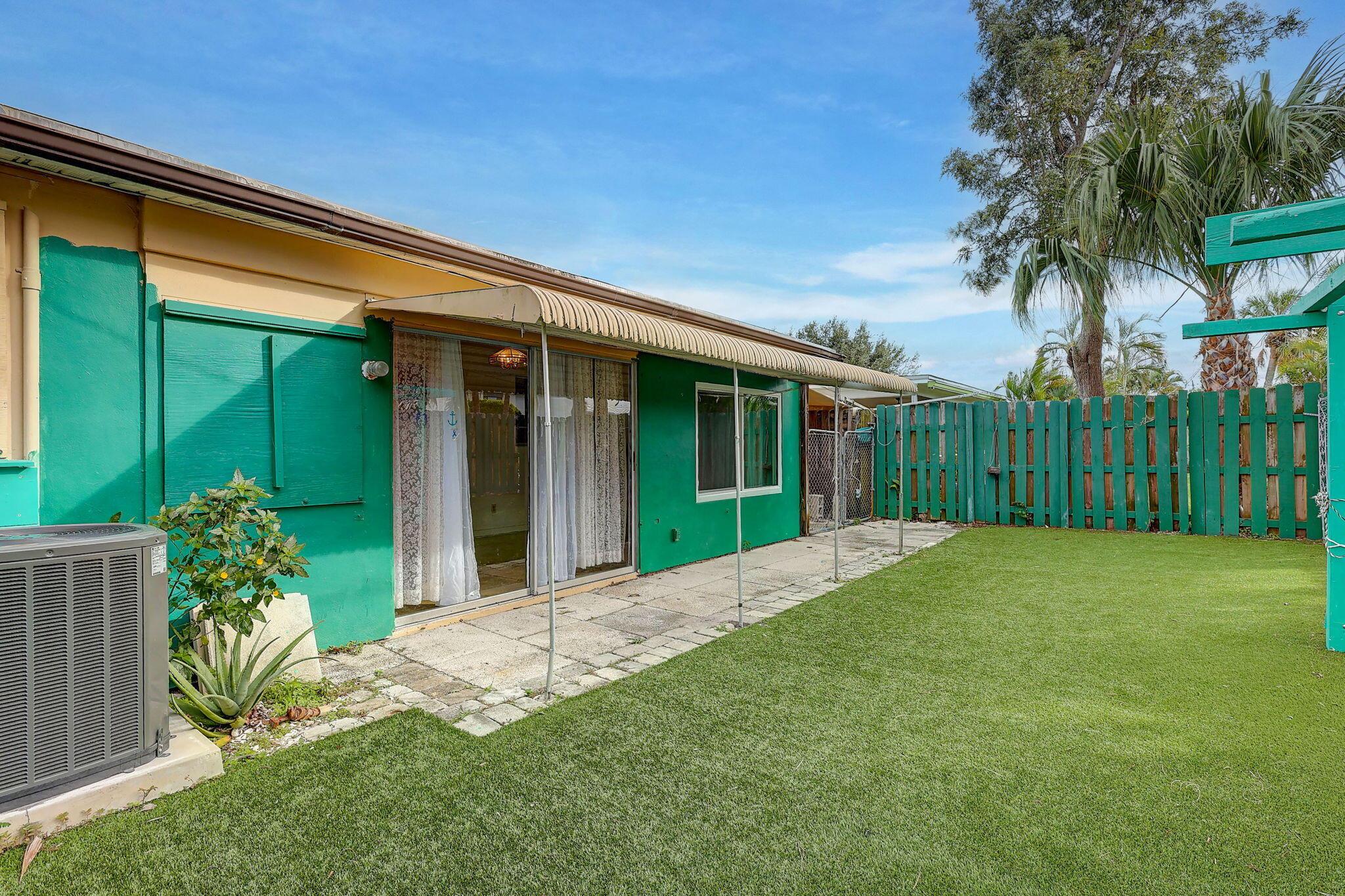 FISHERMANS PARADISE - Residential