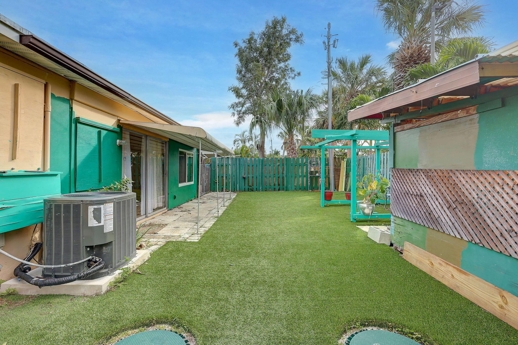 FISHERMANS PARADISE - Residential