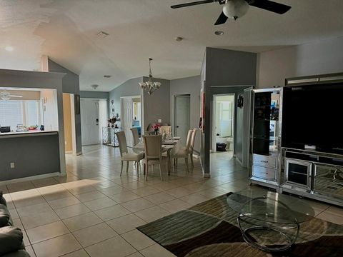 A home in Port St Lucie