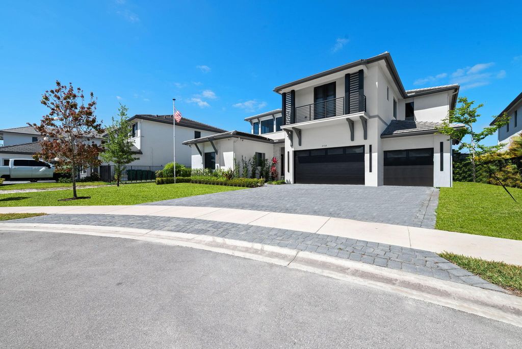 Photo of 5735 SW 104th Terrace, Cooper City, FL 33328 (MLS # B26019954)