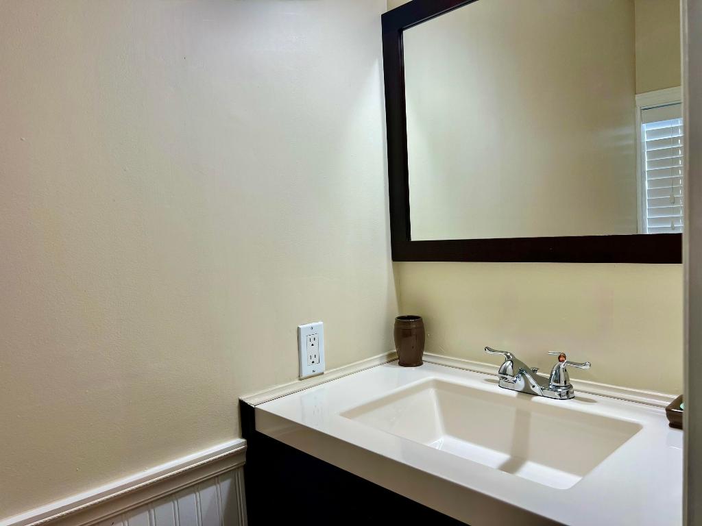 Orangebrook Harbor - Residential