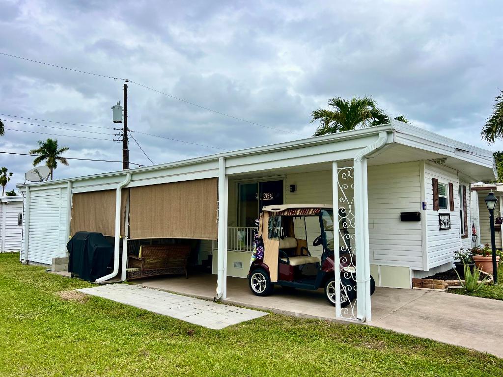 Orangebrook Harbor - Residential