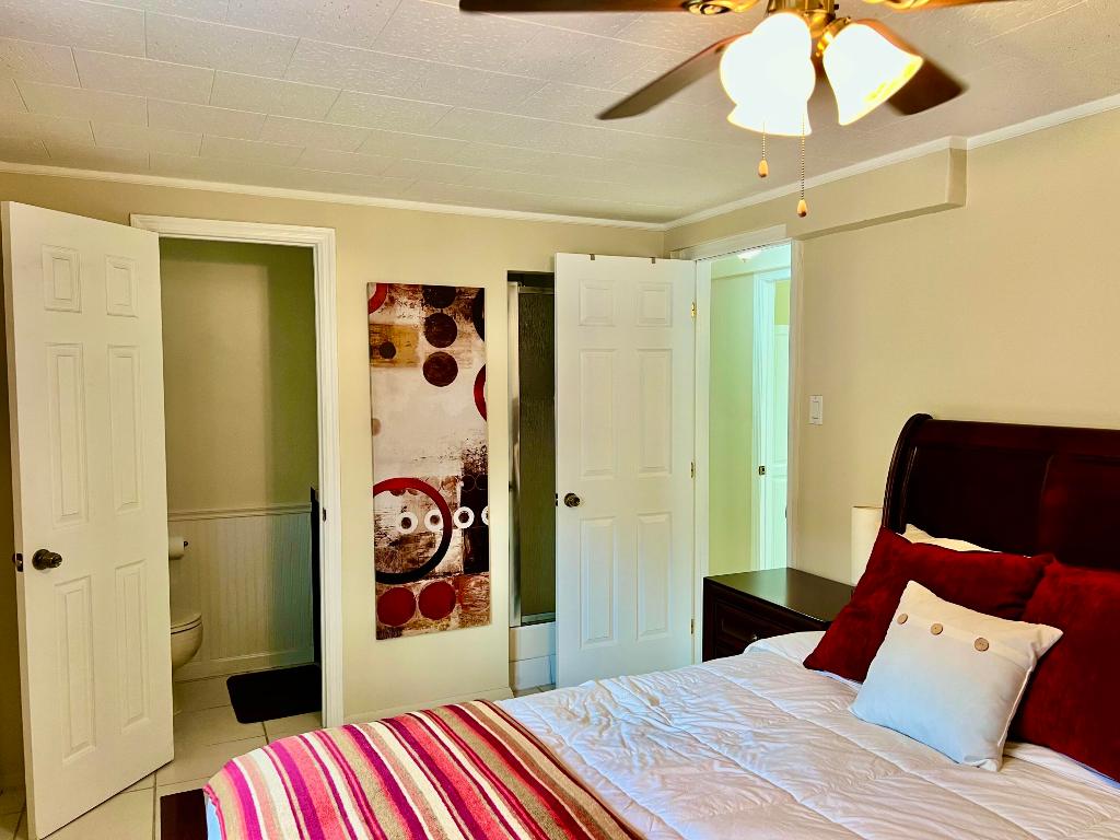 Orangebrook Harbor - Residential