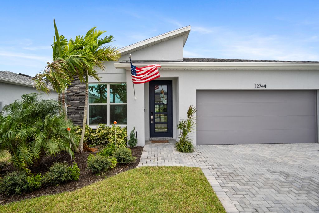 Photo of 12744 SW Eleanor Drive, Port Saint Lucie, FL 34987 (MLS # R11151068)