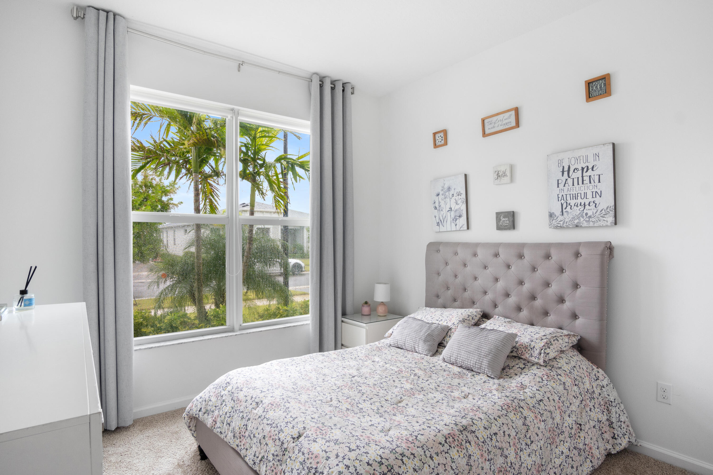 EMERY II - Residential