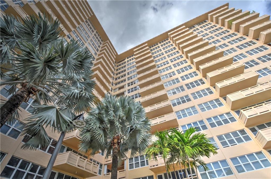 CORAL RIDGE TOWERS SOUTH - Residential