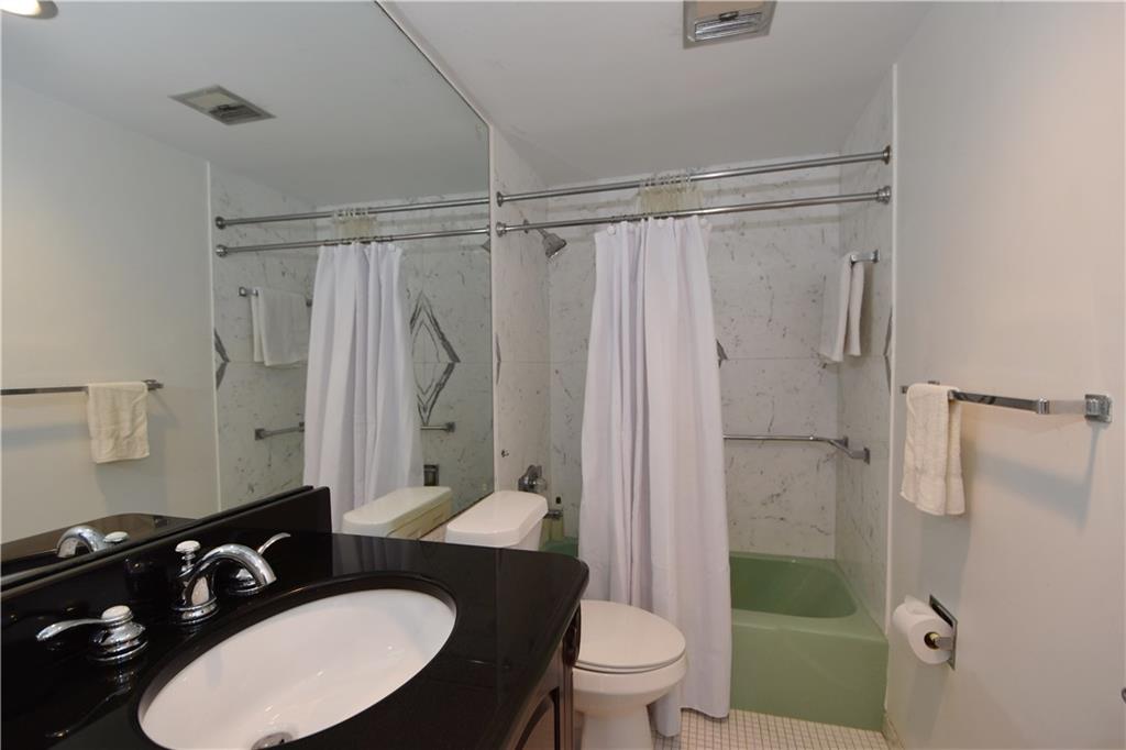 CORAL RIDGE TOWERS SOUTH - Residential