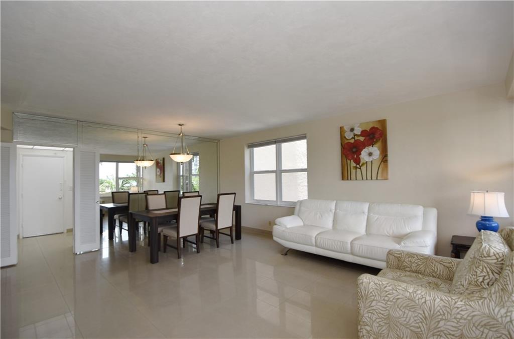 CORAL RIDGE TOWERS SOUTH - Residential