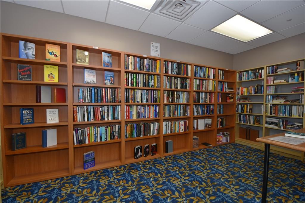 CORAL RIDGE TOWERS SOUTH - Residential