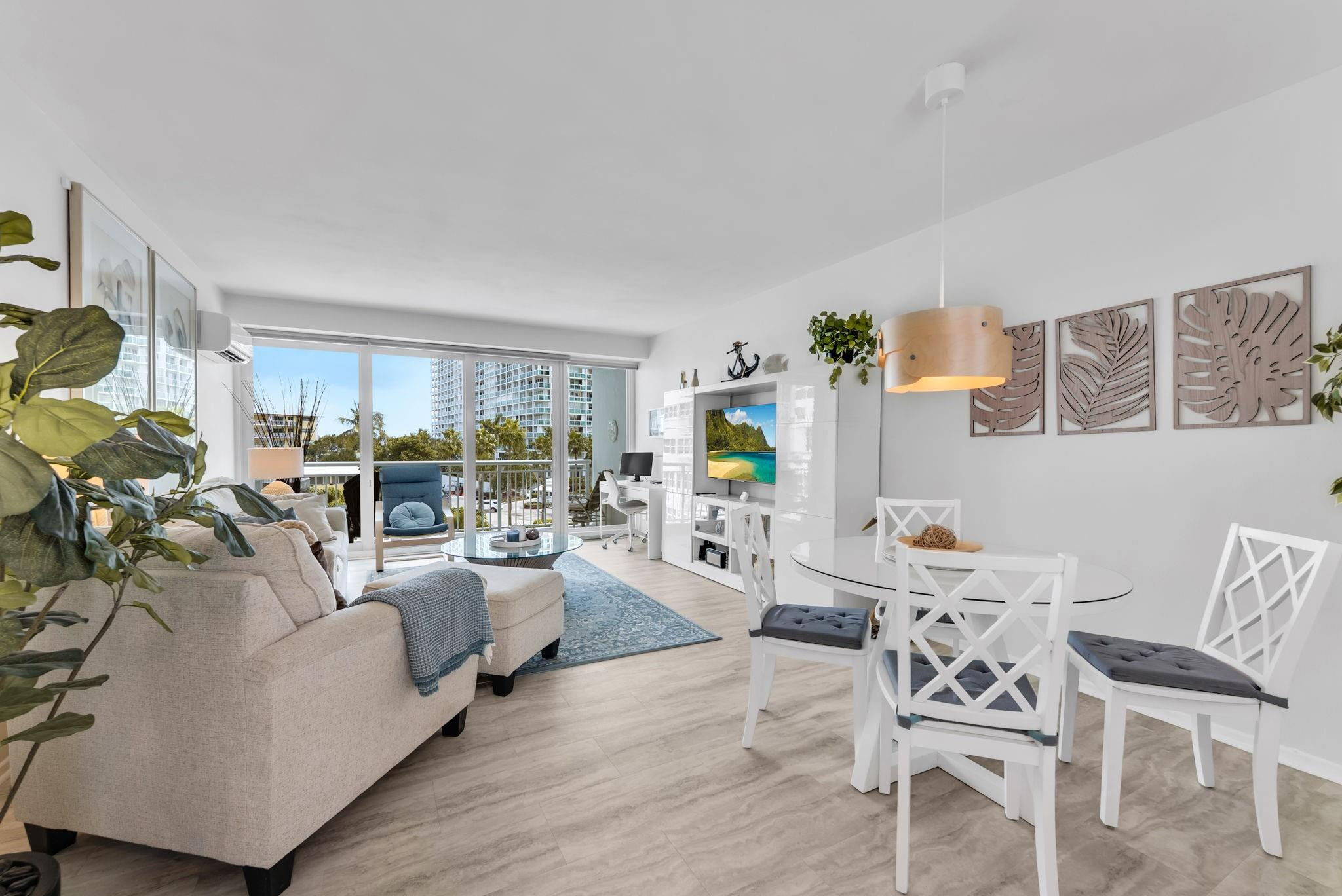 1920 S Ocean Drive 408