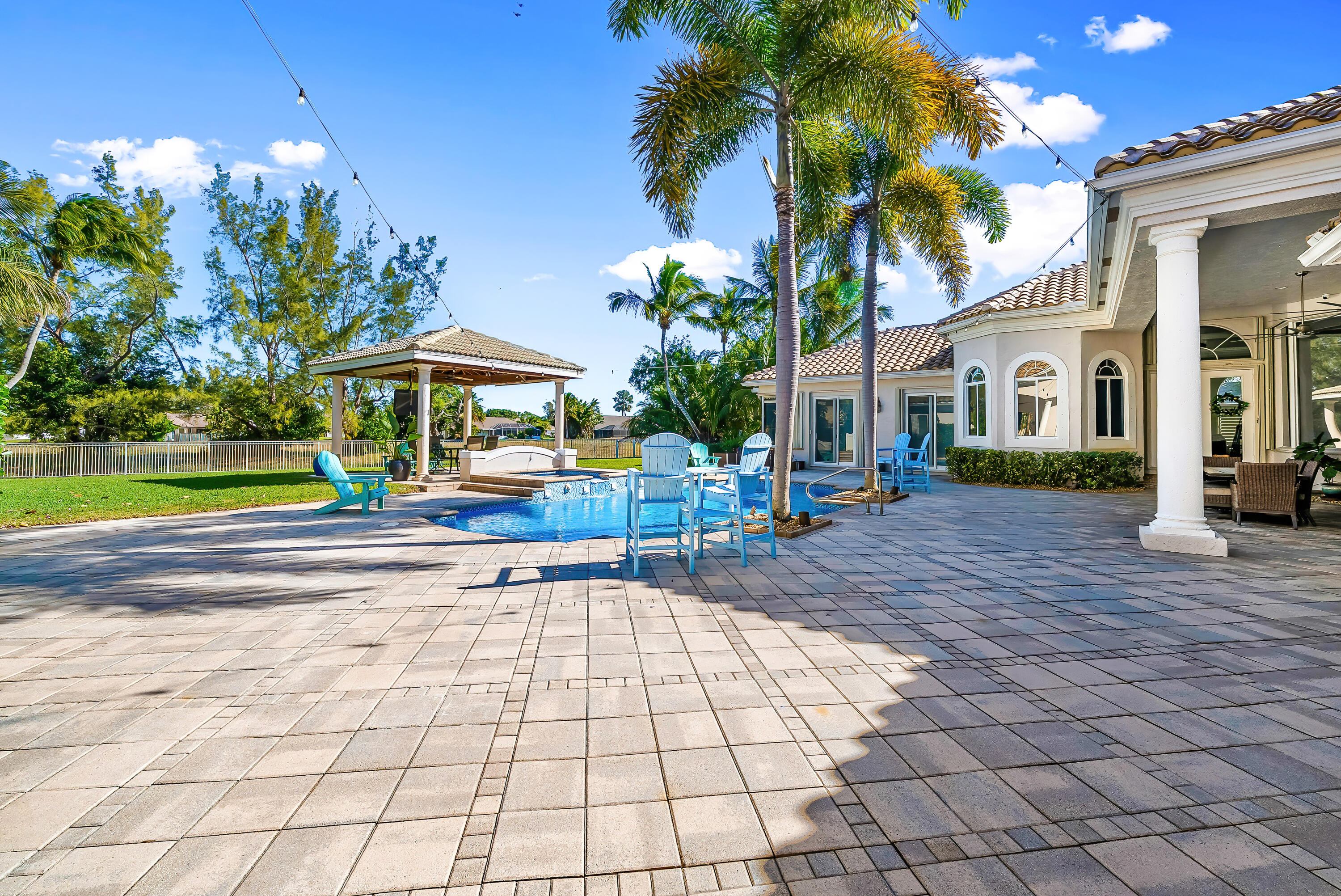 CYPRESS CREEK - Residential