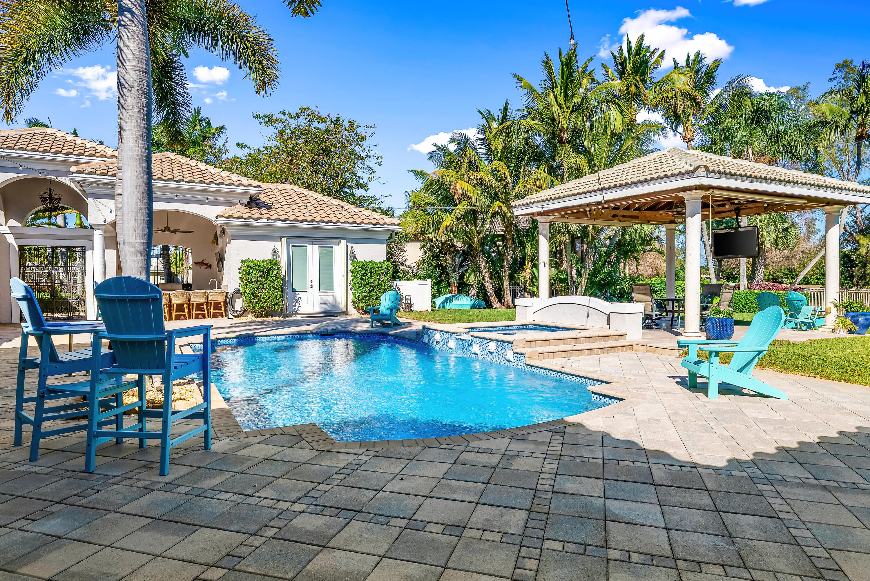 CYPRESS CREEK - Residential