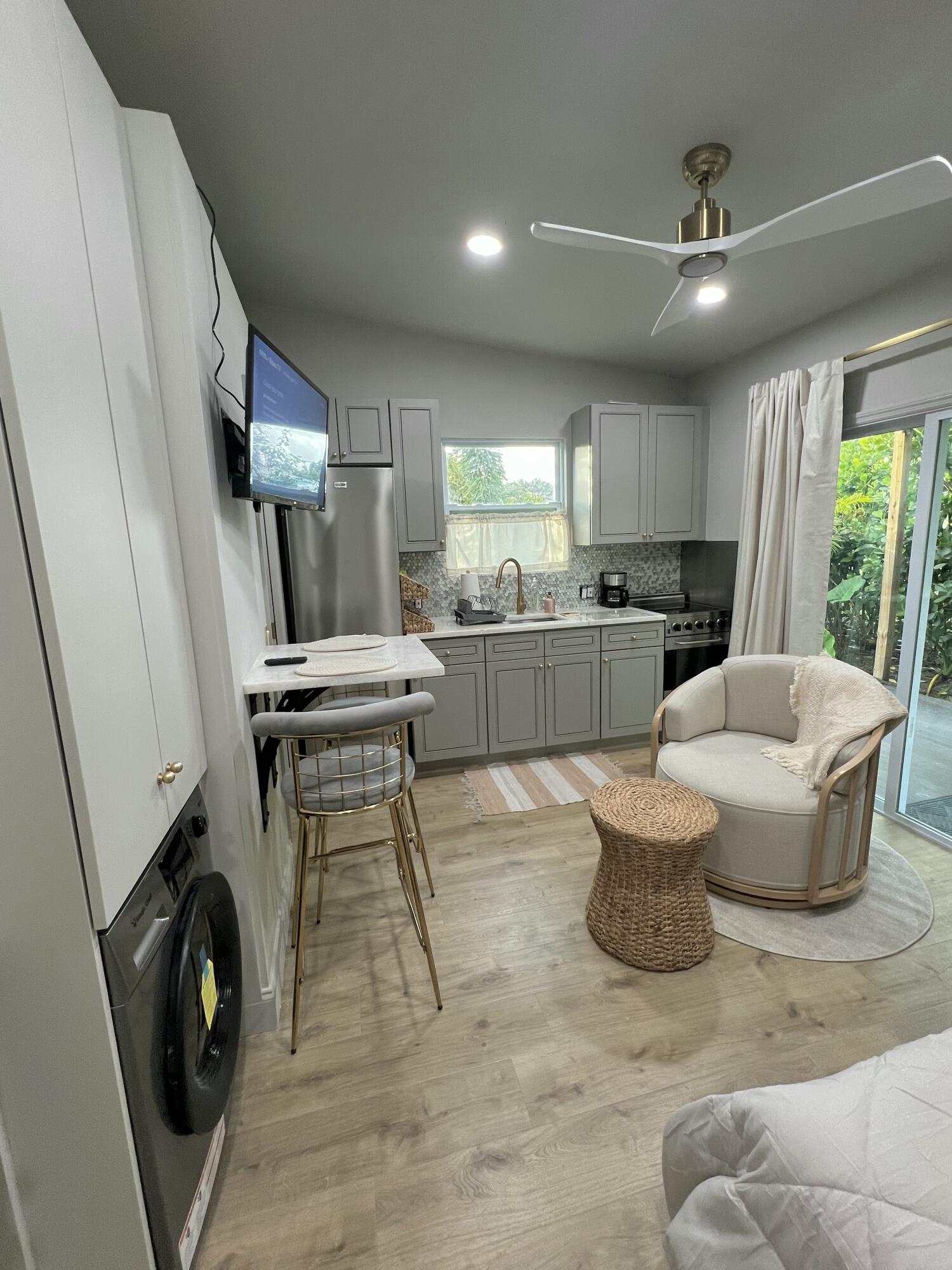 SLEEPY HOLLOW 4 - Residential