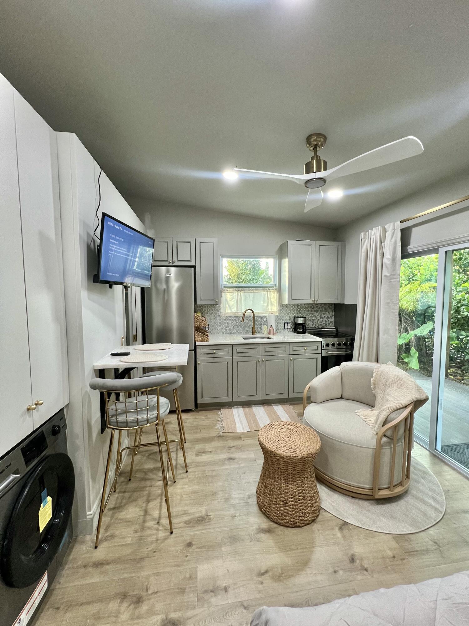 SLEEPY HOLLOW 4 - Residential