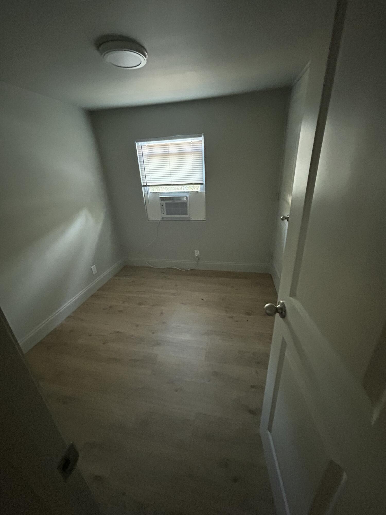 SLEEPY HOLLOW 4 - Residential