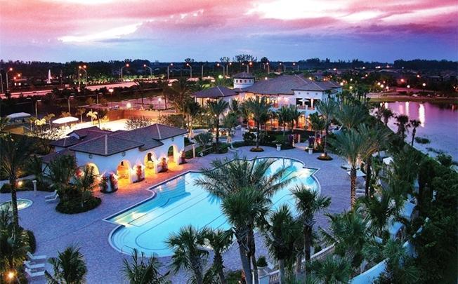 THE OAKS AT BOCA RATON - Residential