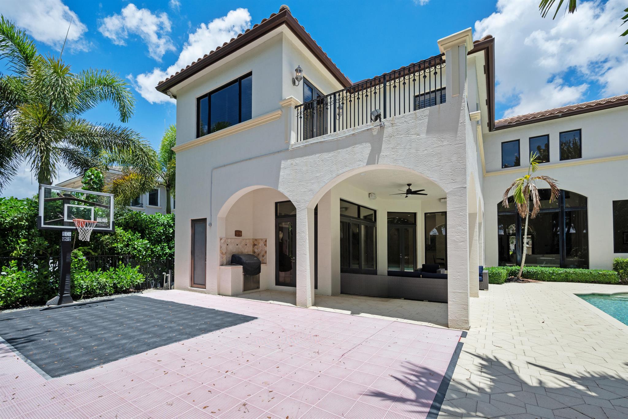 THE OAKS AT BOCA RATON - Residential