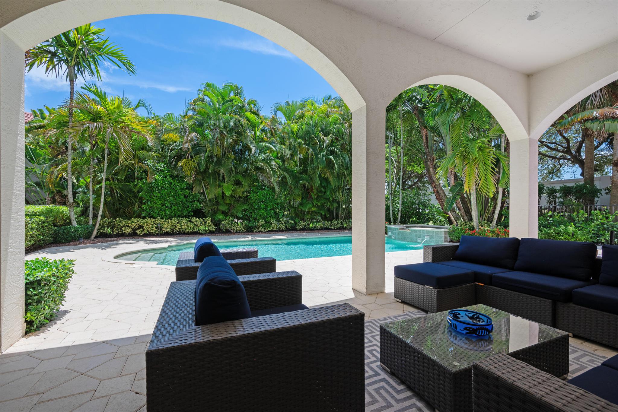 THE OAKS AT BOCA RATON - Residential