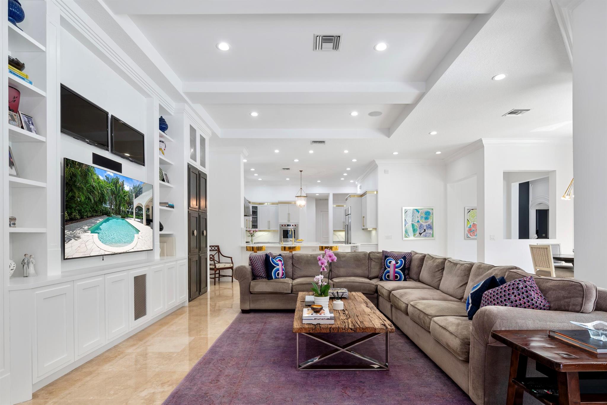 THE OAKS AT BOCA RATON - Residential