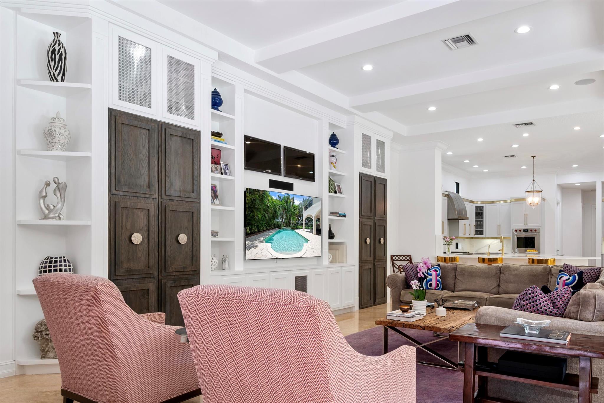 THE OAKS AT BOCA RATON - Residential