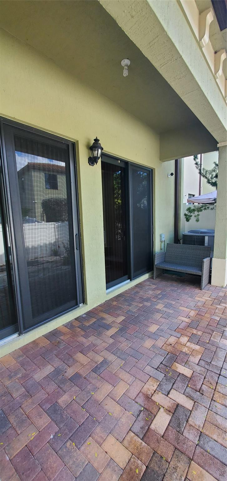 Sabal Palm By Prestige 17 - Residential Lease