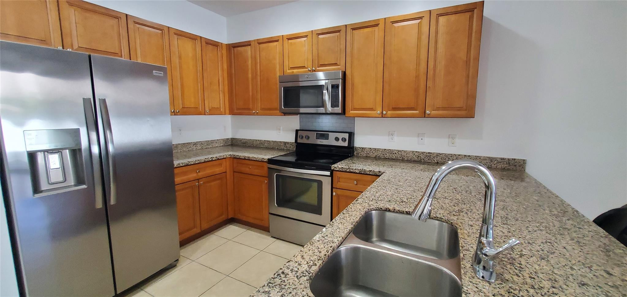 Sabal Palm By Prestige 17 - Residential Lease