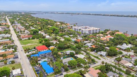 A home in Lake Worth Beach