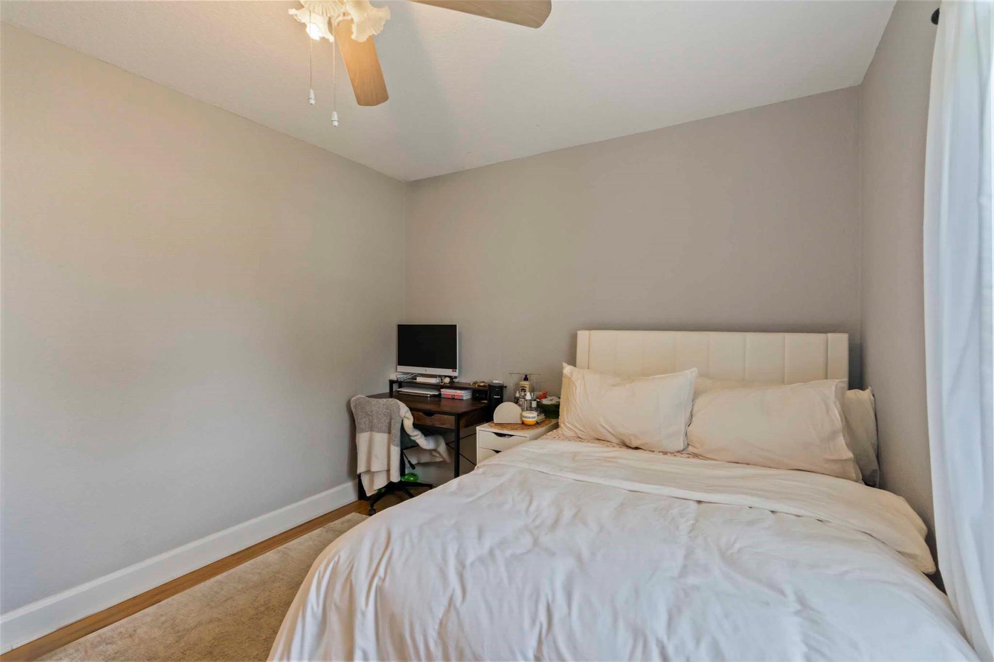 Holmberg & Mc Kees Sub 1- - Residential Lease