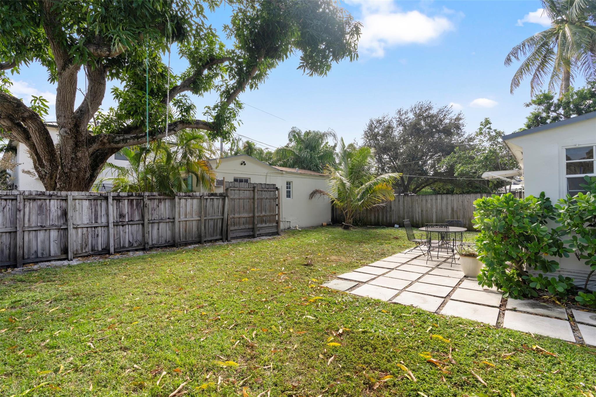 Holmberg & Mc Kees Sub 1- - Residential Lease