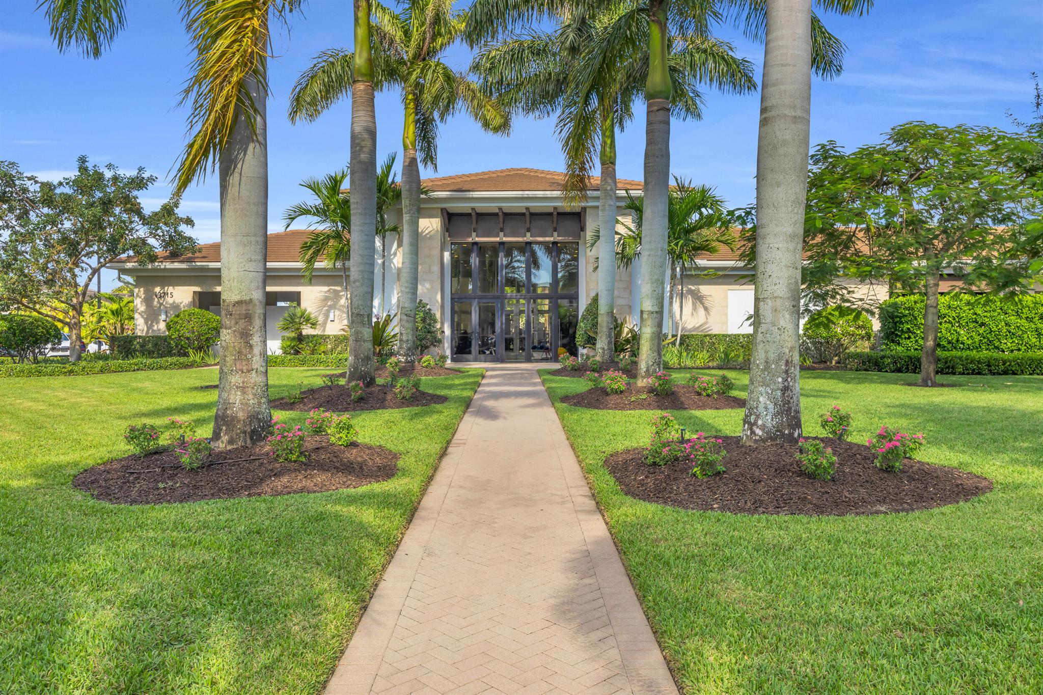 ARTISTRY - Residential