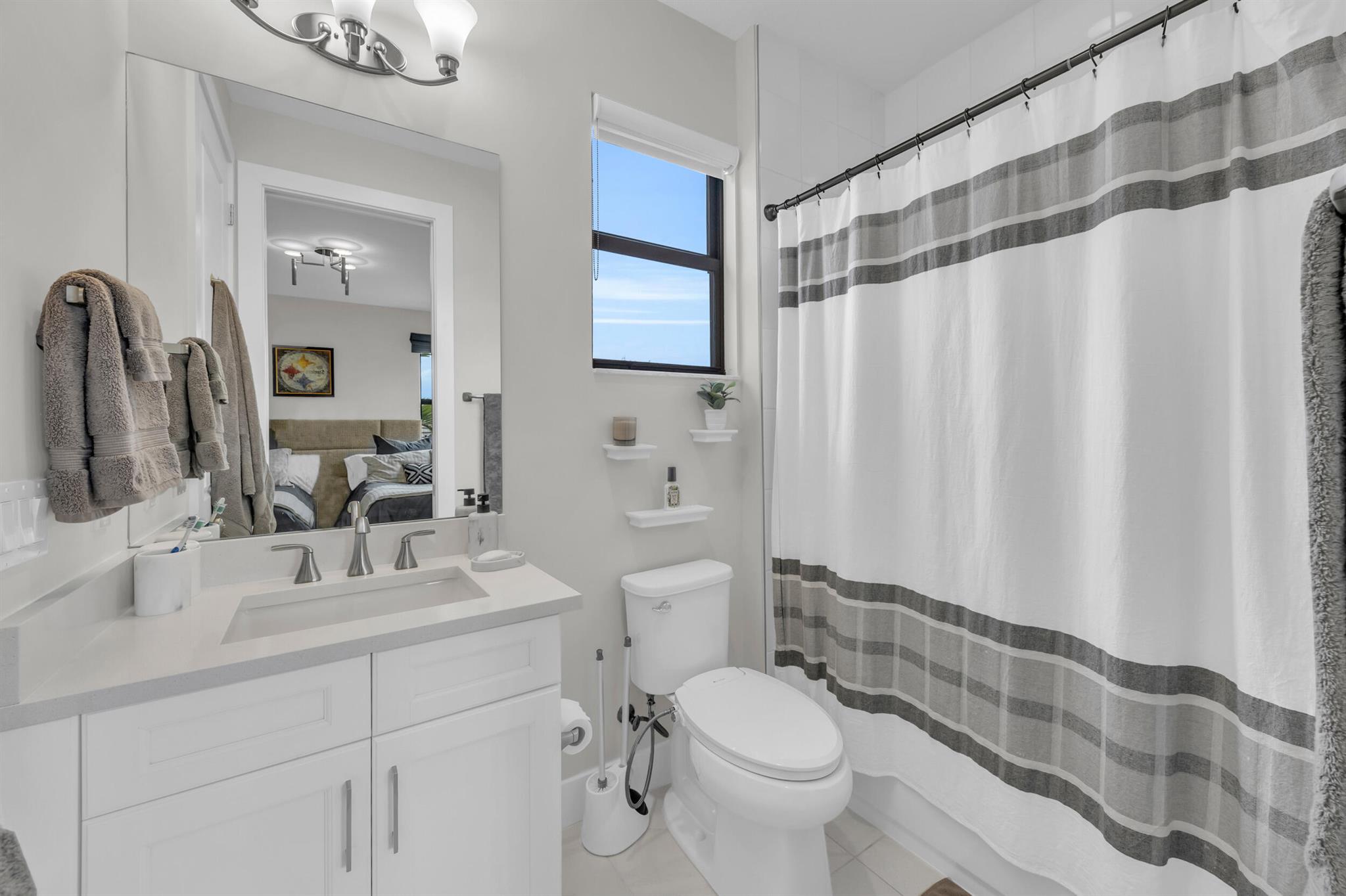 ARTISTRY - Residential