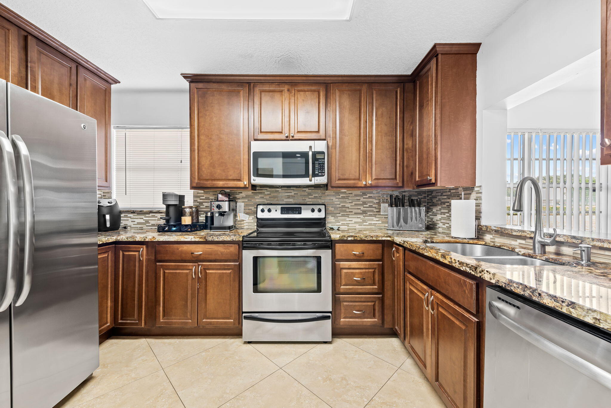 SABAL PINE EAST CONDO - Residential