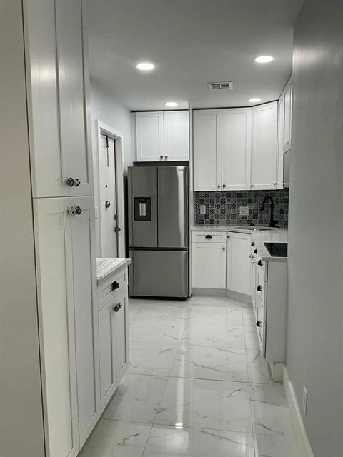 649 W Oakland Park Boulevard 211-A Wilton Manors FL 33311