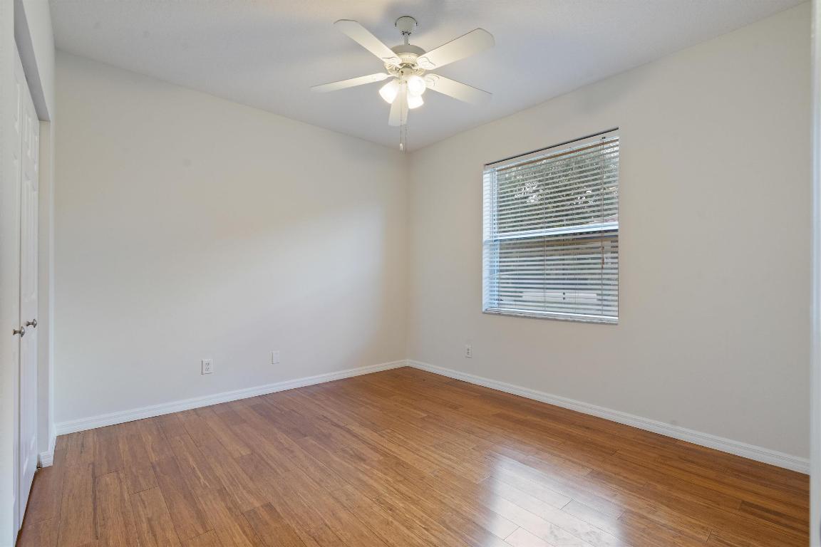 HANOVER SQUARE - Residential