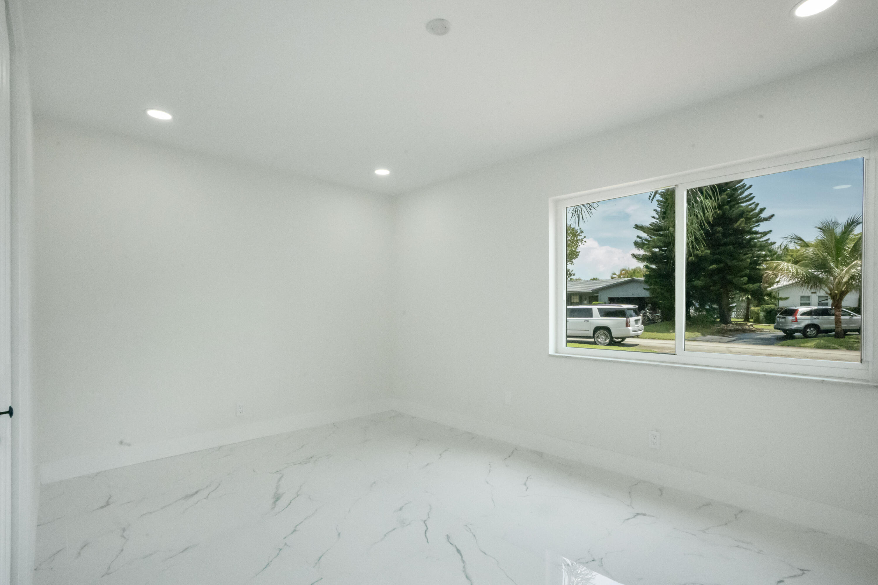 FOREST HILLS SOUTH - Residential