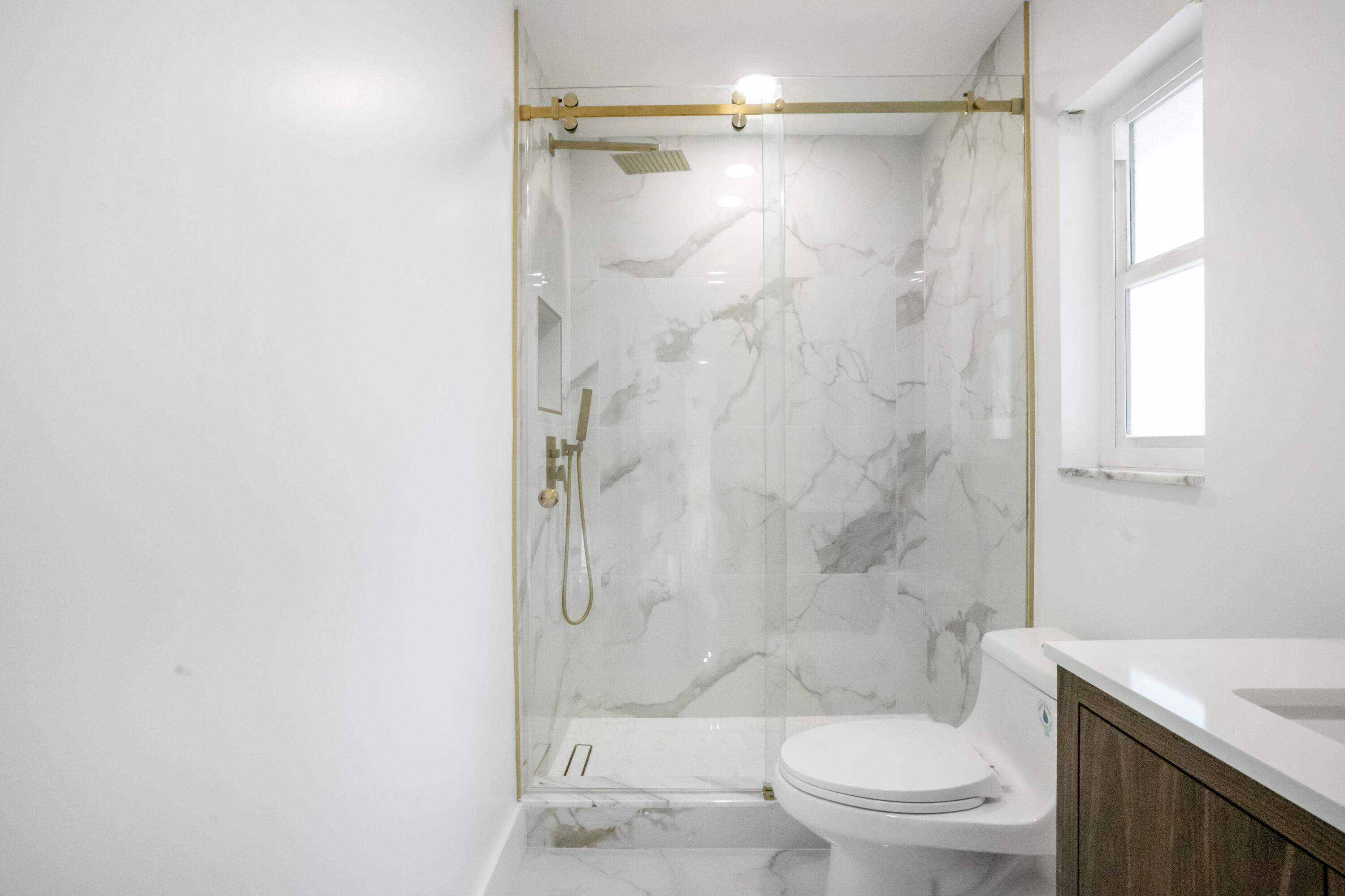 FOREST HILLS SOUTH - Residential