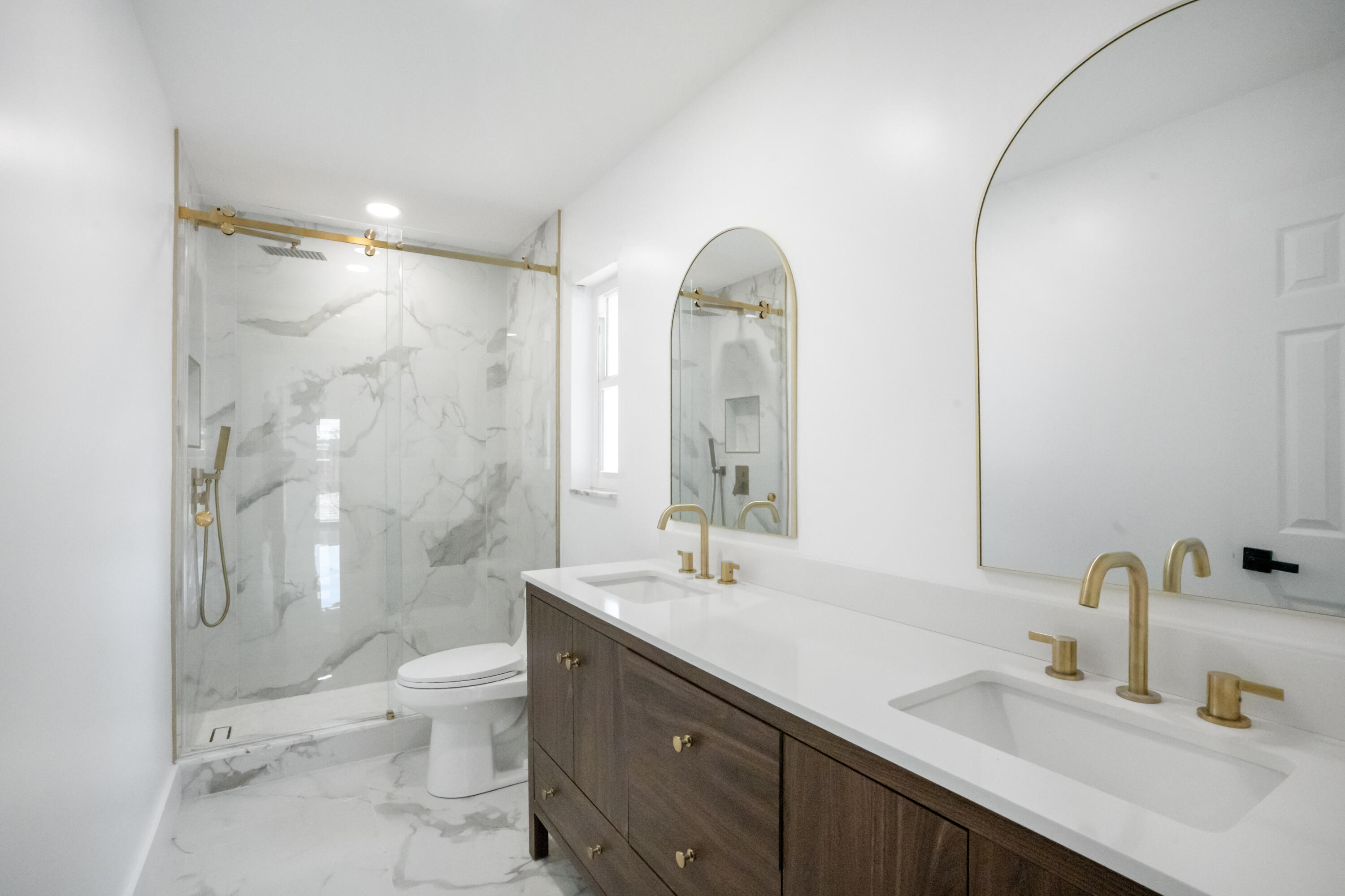 FOREST HILLS SOUTH - Residential