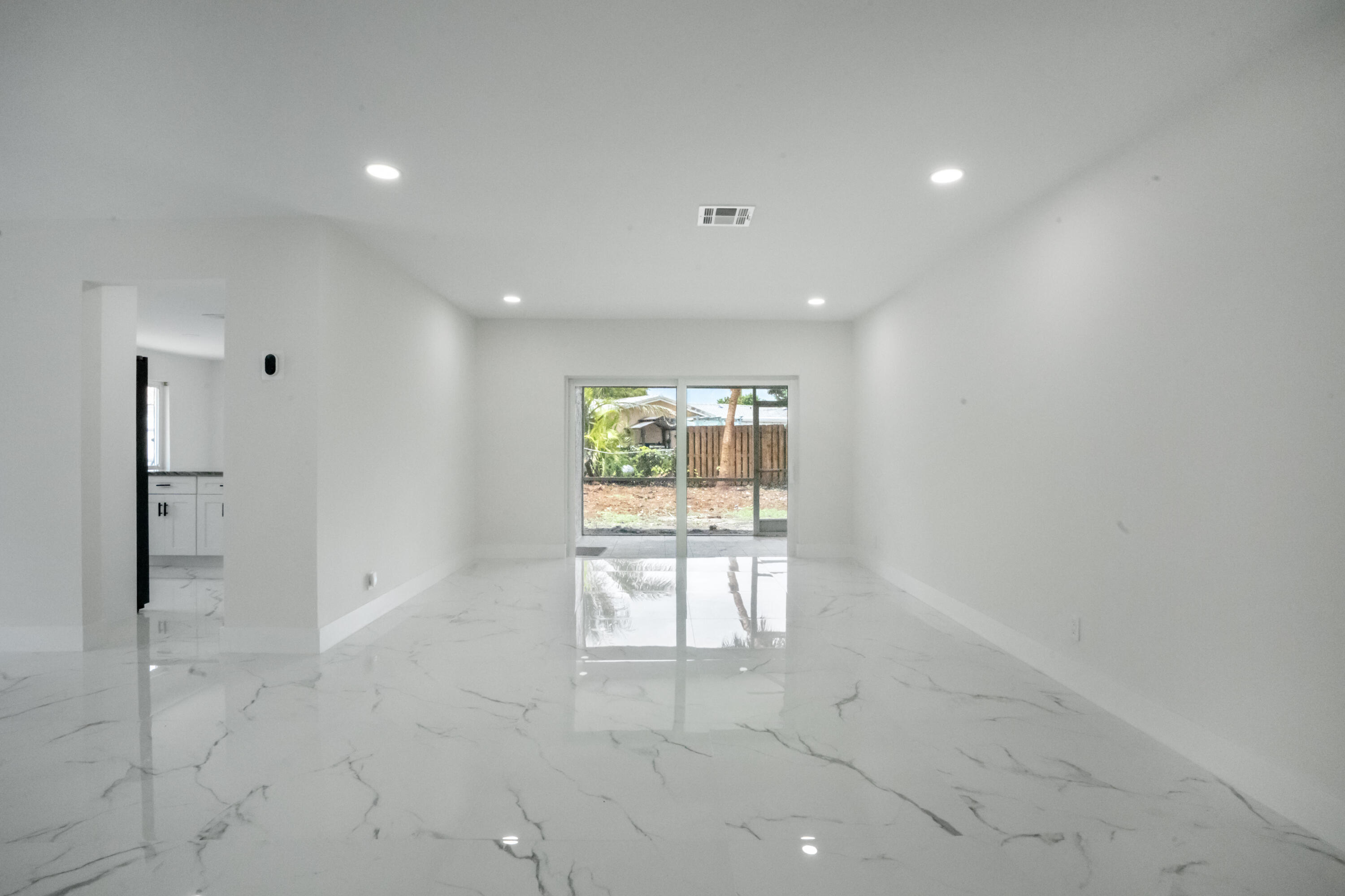FOREST HILLS SOUTH - Residential