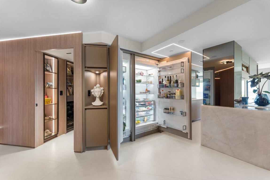 PARKER HIGHLAND CONDO - Residential