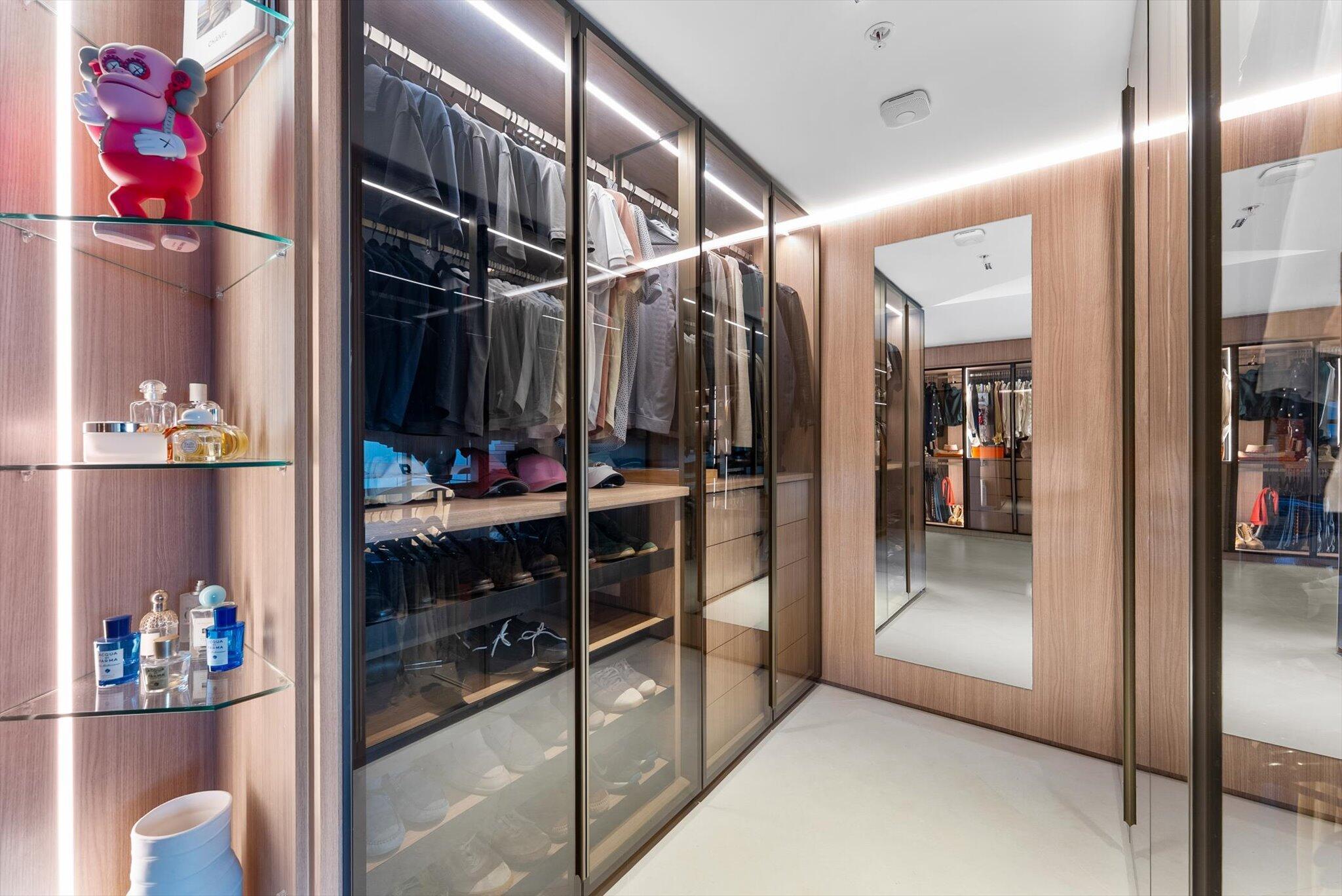 PARKER HIGHLAND CONDO - Residential