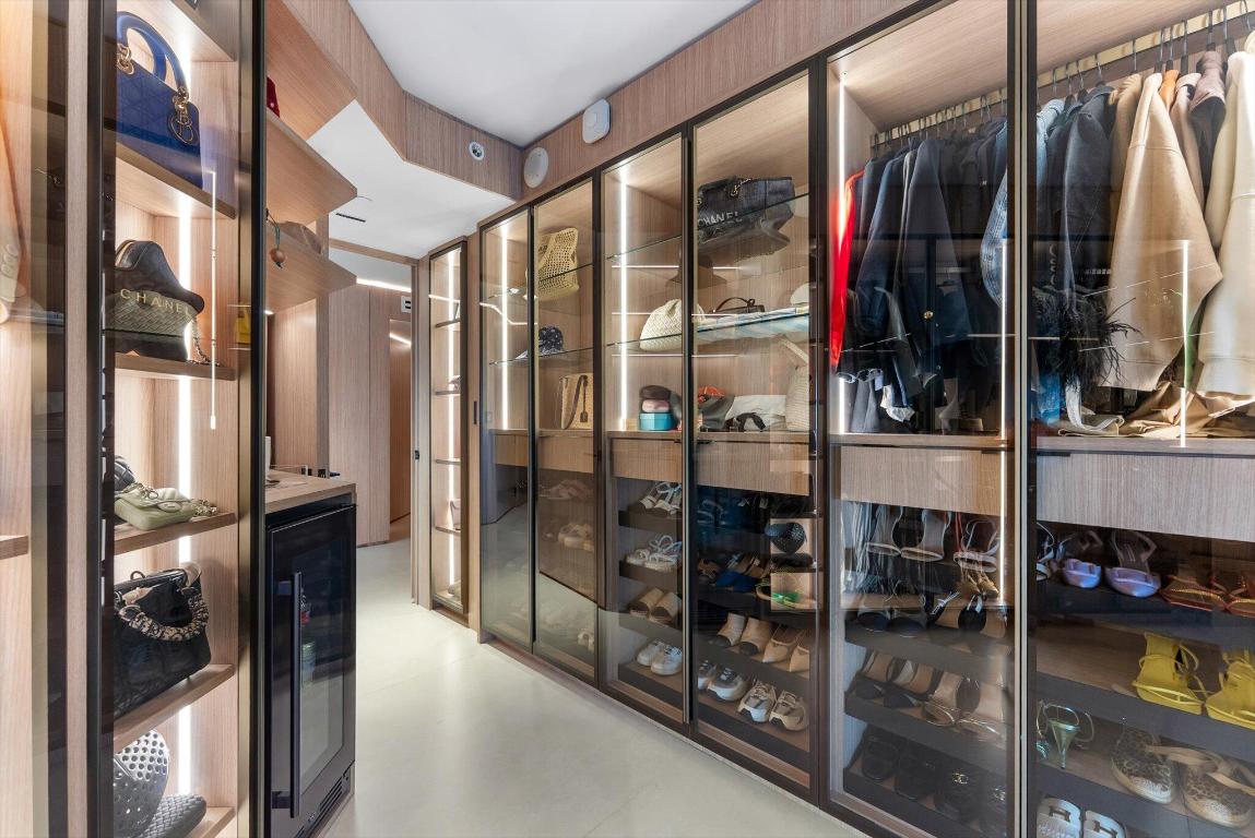 PARKER HIGHLAND CONDO - Residential